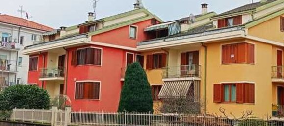 5 rooms Apartment in Dronero, Italy No. 207607 8