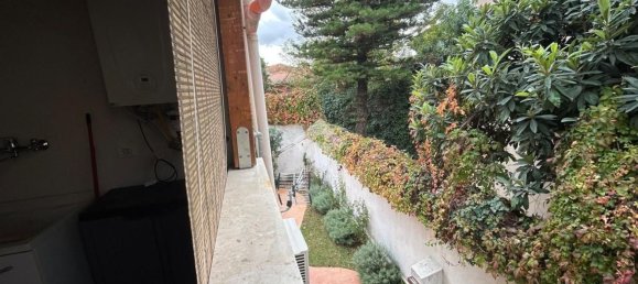 Квартира с 5 комнатами в Палермо, Италия № 170628 2