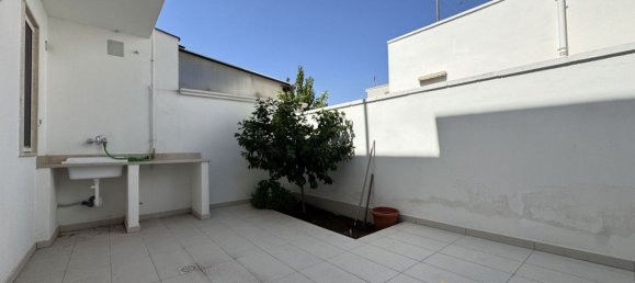 Дом с 4 спальнями в Лечче, Италия № 312444 18