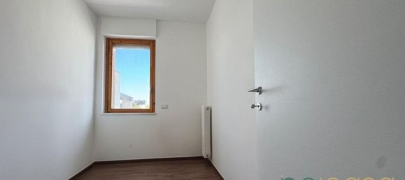 Дом с 4 спальнями в Лечче, Италия № 312444 10