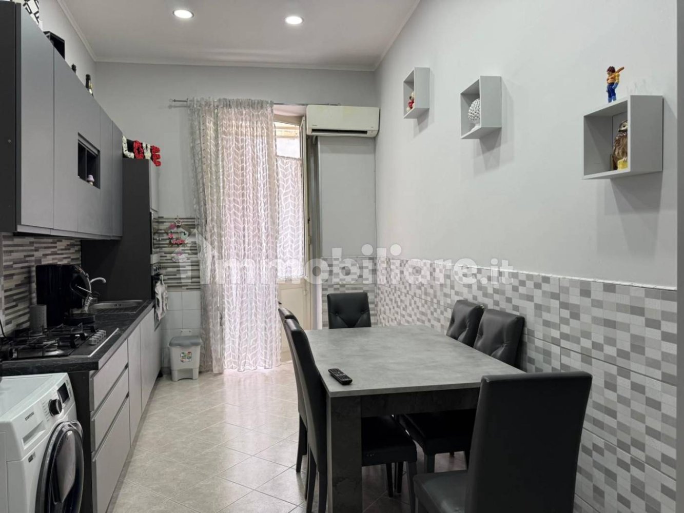 3 غرف نوم شقة في Torre del Greco, Italy رقم 378597