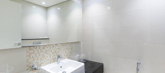 2 bedrooms Apartment in THE VOGUE, Dubai, UAE No. 61284 2