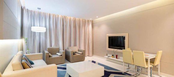2 bedrooms Apartment in THE VOGUE, Dubai, UAE No. 61284 8