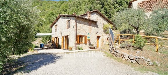 3 Schlafzimmer Haus in Borgo a Mozzano, Italy, Nr. 232525 3