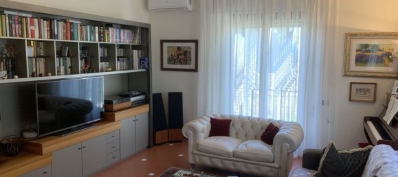 6-salle Maison à Massa, Italy No. 85628 5