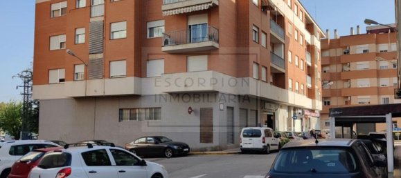 82m² Commercial property in Betera, Spain No. 93901 6