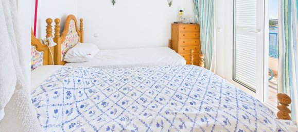 2 bedrooms Penthouse in Palmanova, Spain No. 159503 10