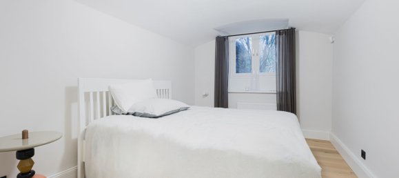 Dúplex de 7 habitaciónes en Eimsbuttel, Germany No. 22066 12