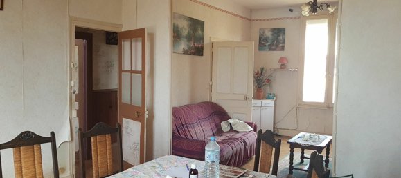 3 Schlafzimmer Haus in Saint-Amand-Montrond, France, Nr. 86950 10