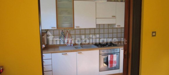 2 chambres Appartement à Trieste, Italy No. 300222 8