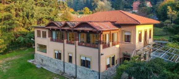 16 rooms Villa in Turin, Italy No. 112281 7