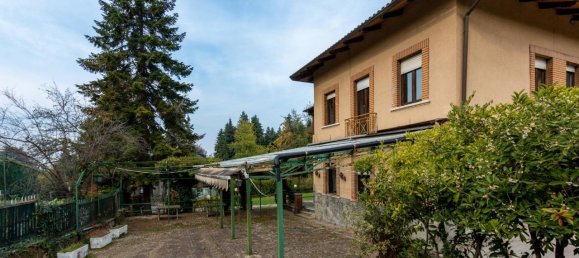 16 rooms Villa in Turin, Italy No. 112281 3