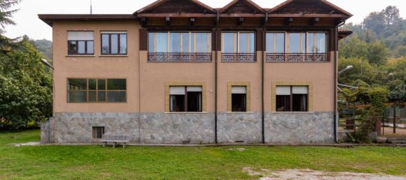 16 rooms Villa in Turin, Italy No. 112281 8