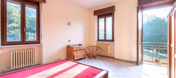 16 rooms Villa in Turin, Italy No. 112281 26