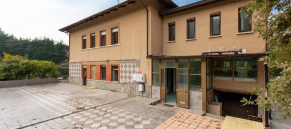 16 rooms Villa in Turin, Italy No. 112281 11