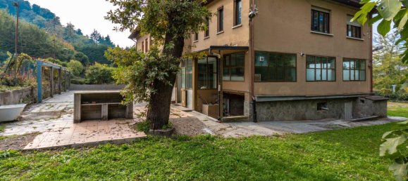 16 rooms Villa in Turin, Italy No. 112281 12