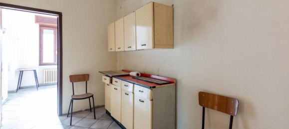 16 rooms Villa in Turin, Italy No. 112281 22