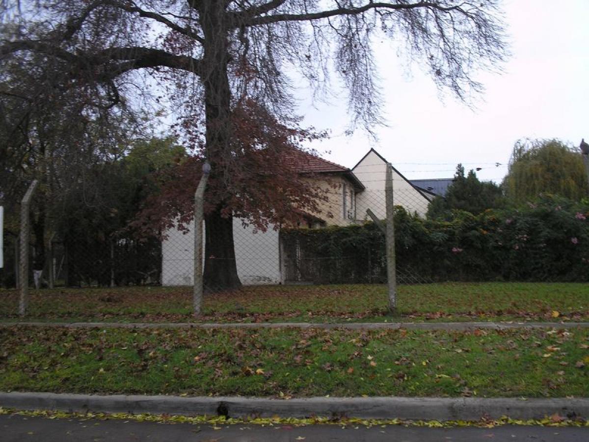 Terreno em Tres de Febrero, Argentina N.º 42552