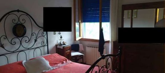 8-salle Appartement à Sesto Fiorentino, Italy No. 188587 10