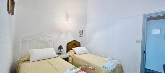 Casa de 6 habitaciónes en Triora, Italy No. 133649 11