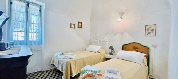 Casa de 6 habitaciónes en Triora, Italy No. 133649 10