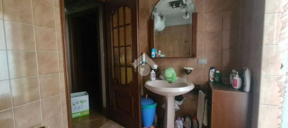 Дом с 9 комнатами в Локана, Италия № 1815 19