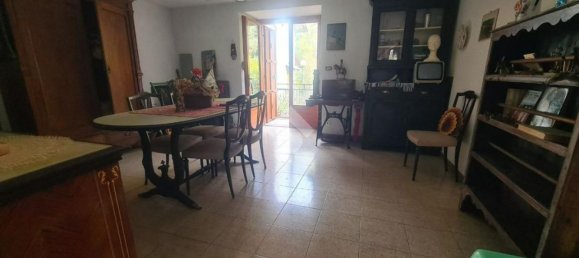 Дом с 9 комнатами в Локана, Италия № 1815 14