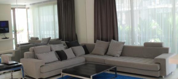 3 bedrooms Condo in Pattaya, Thailand No. 188 4
