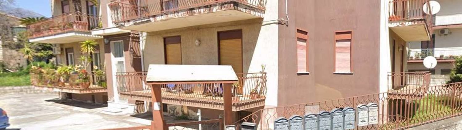 6 rooms Apartment in Giarre, Italy No. 46966