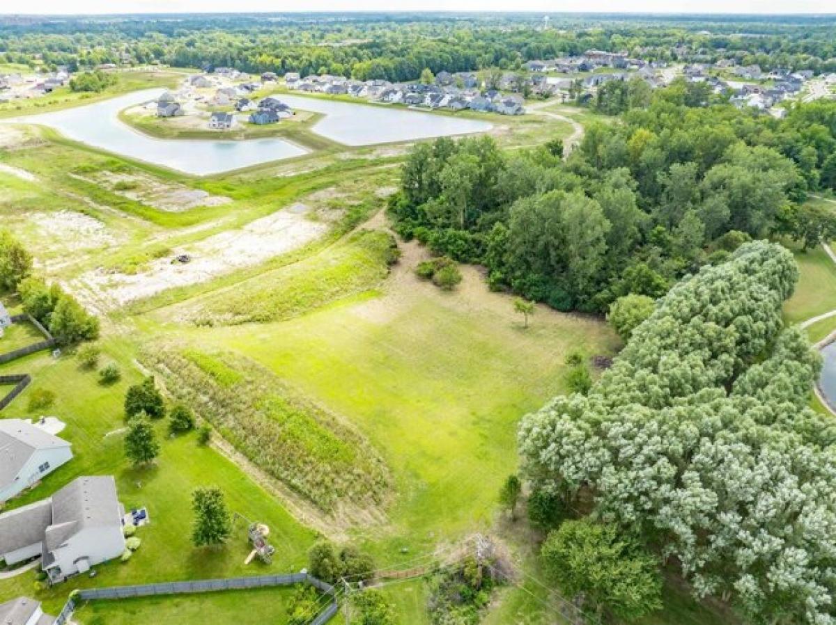  Land in Fort Wayne, USA No. 489024