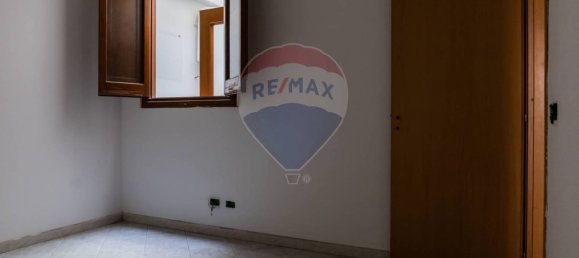 Apartamento de 3 dormitorios en Bagheria, Italy No. 341661 2