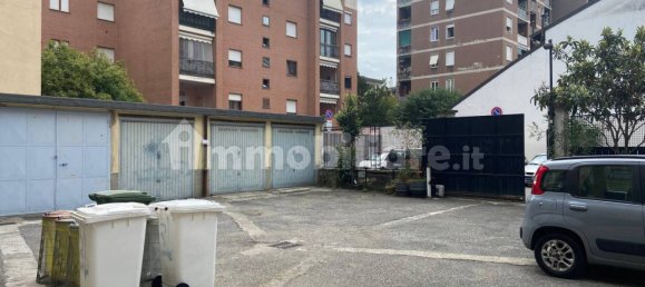 1 room Commercial property in Milan, Italy No. 279114 2