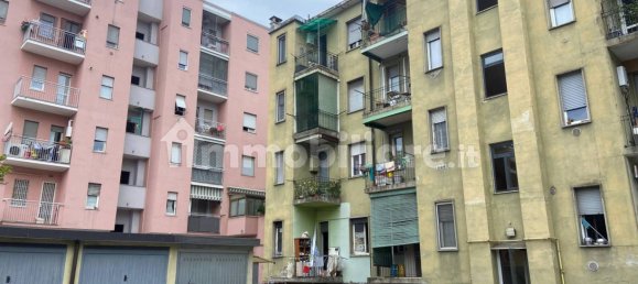 1 room Commercial property in Milan, Italy No. 279114 3