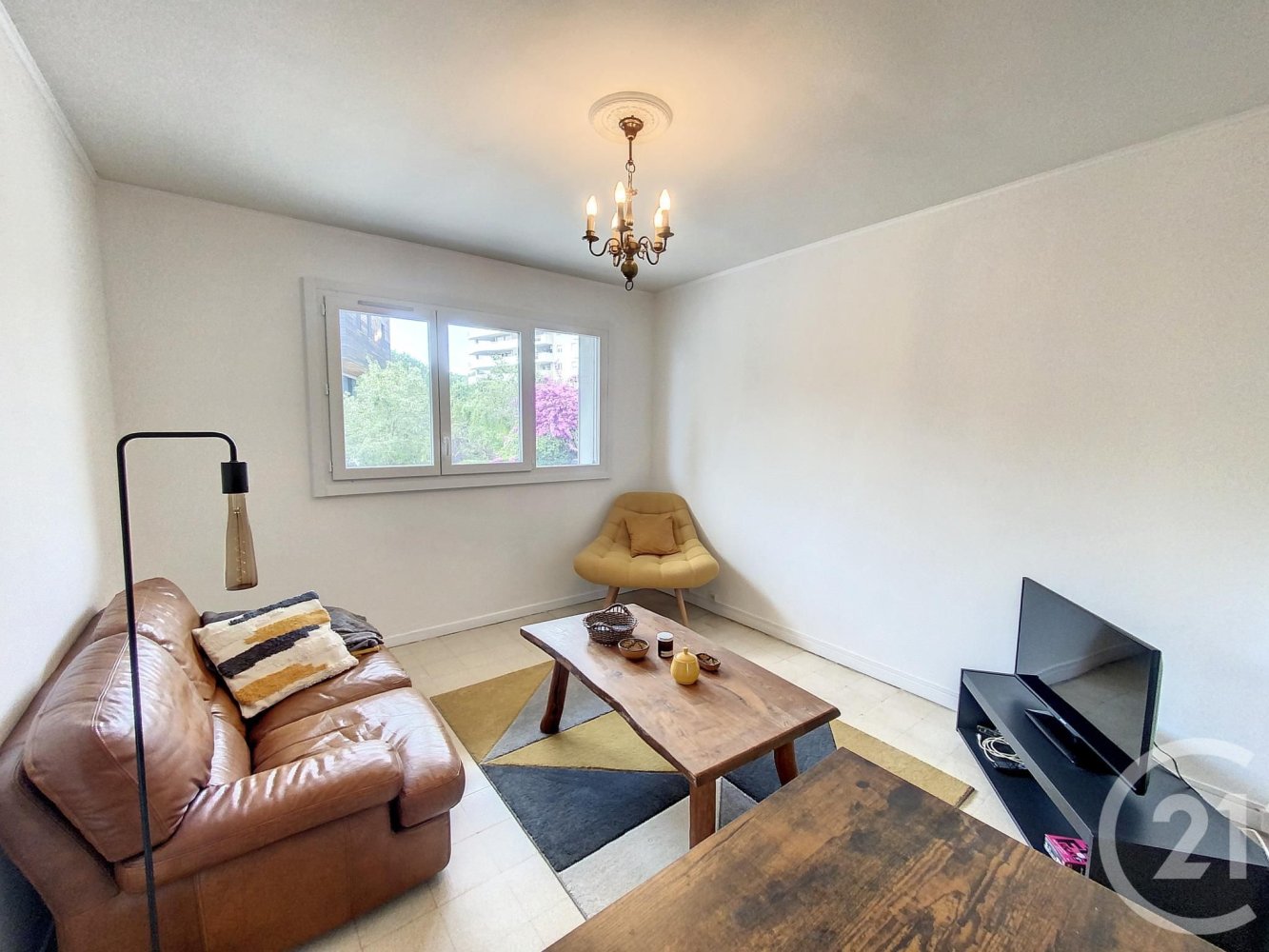 Apartamento de 2 dormitorios en Bastia, France No. 60581