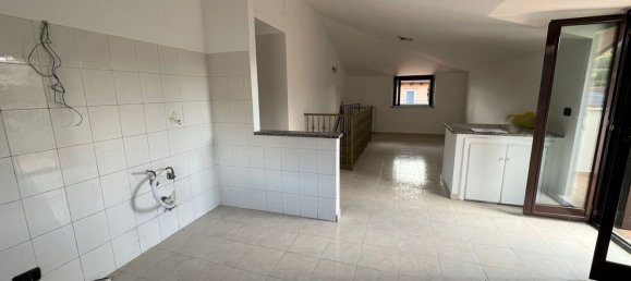 Apartamento de 3 divisões em Fiano Romano, Italy N.º 46221 4