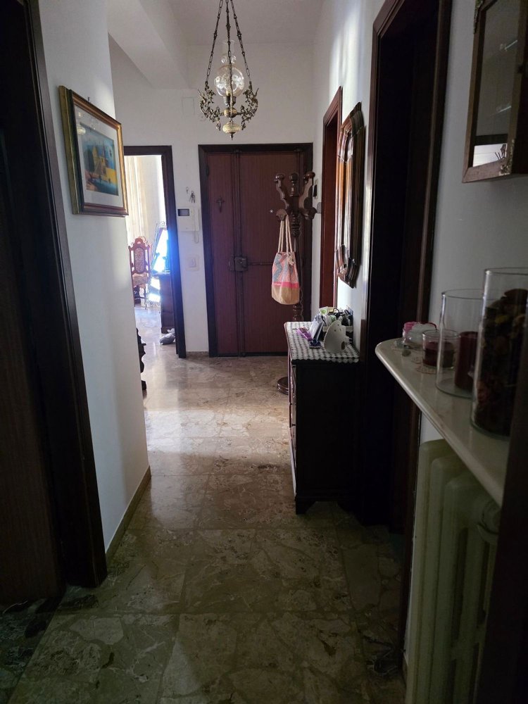 4 rooms Apartment in Pescara, Italy No. 300211