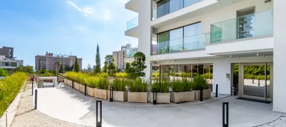 3 Schlafzimmer Penthouse in Agios Tychonas, Cyprus, Nr. 846 23