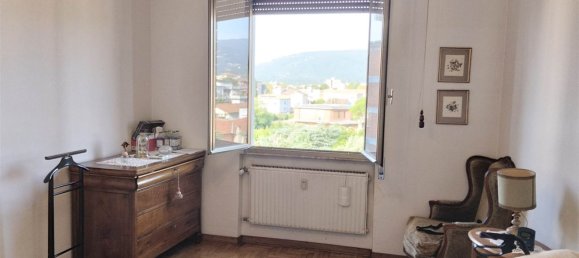 5 bedrooms Apartment in Pistoia, Italy No. 377524 54