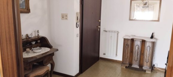 5 bedrooms Apartment in Pistoia, Italy No. 377524 29