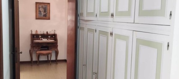 5 bedrooms Apartment in Pistoia, Italy No. 377524 53