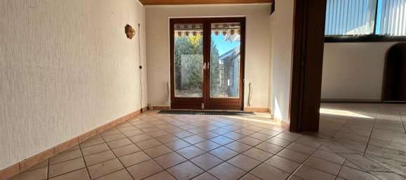 Дом с 6 комнатами в Штаде, Германия № 198355 3