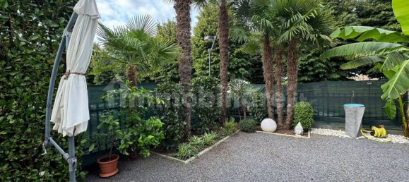 3 Schlafzimmer Haus in Treviolo, Italy, Nr. 326554 22