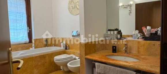 3 Schlafzimmer Haus in Treviolo, Italy, Nr. 326554 11