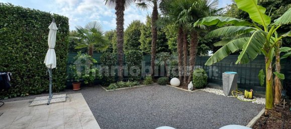 3 Schlafzimmer Haus in Treviolo, Italy, Nr. 326554 23