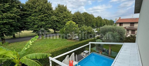 3 Schlafzimmer Haus in Treviolo, Italy, Nr. 326554 19