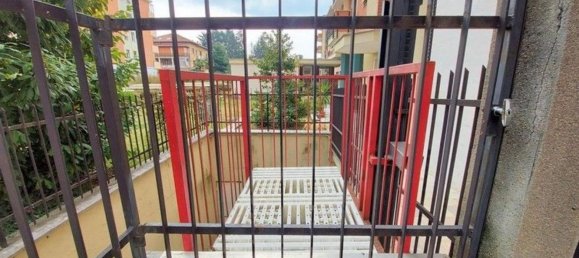 283m² Commercial property in Biella, Italy No. 376297 10