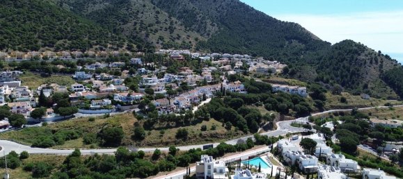  Land in Mijas, Spain No. 183452 3