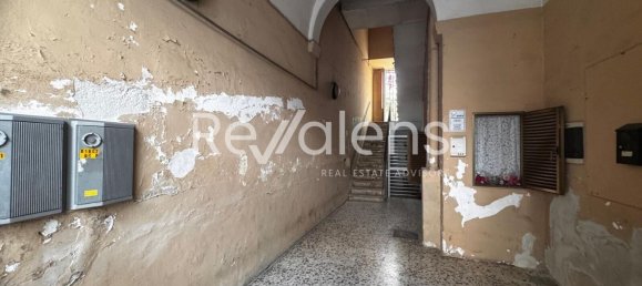 3 bedrooms Apartment in Bari, Italy No. 336733 3