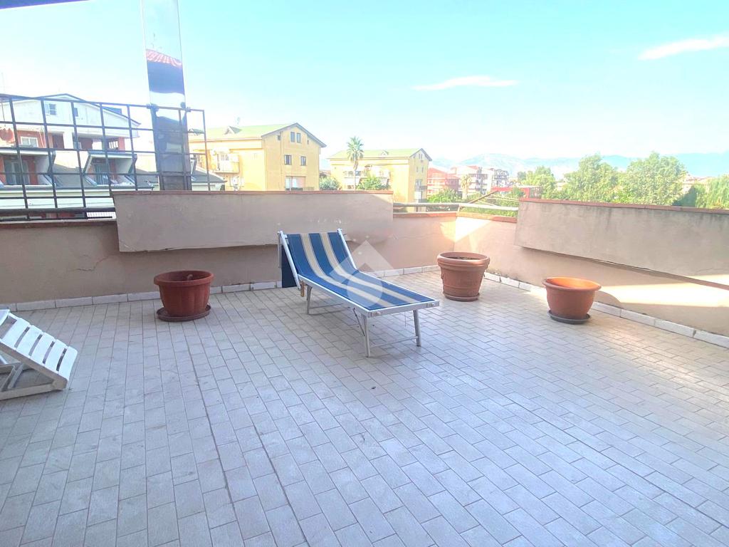 Ático de 3 dormitorios en Acerra, Italy No. 316224