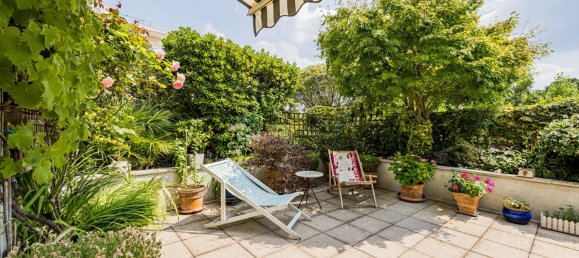 3 bedrooms Duplex in Paris, France No. 177818 3